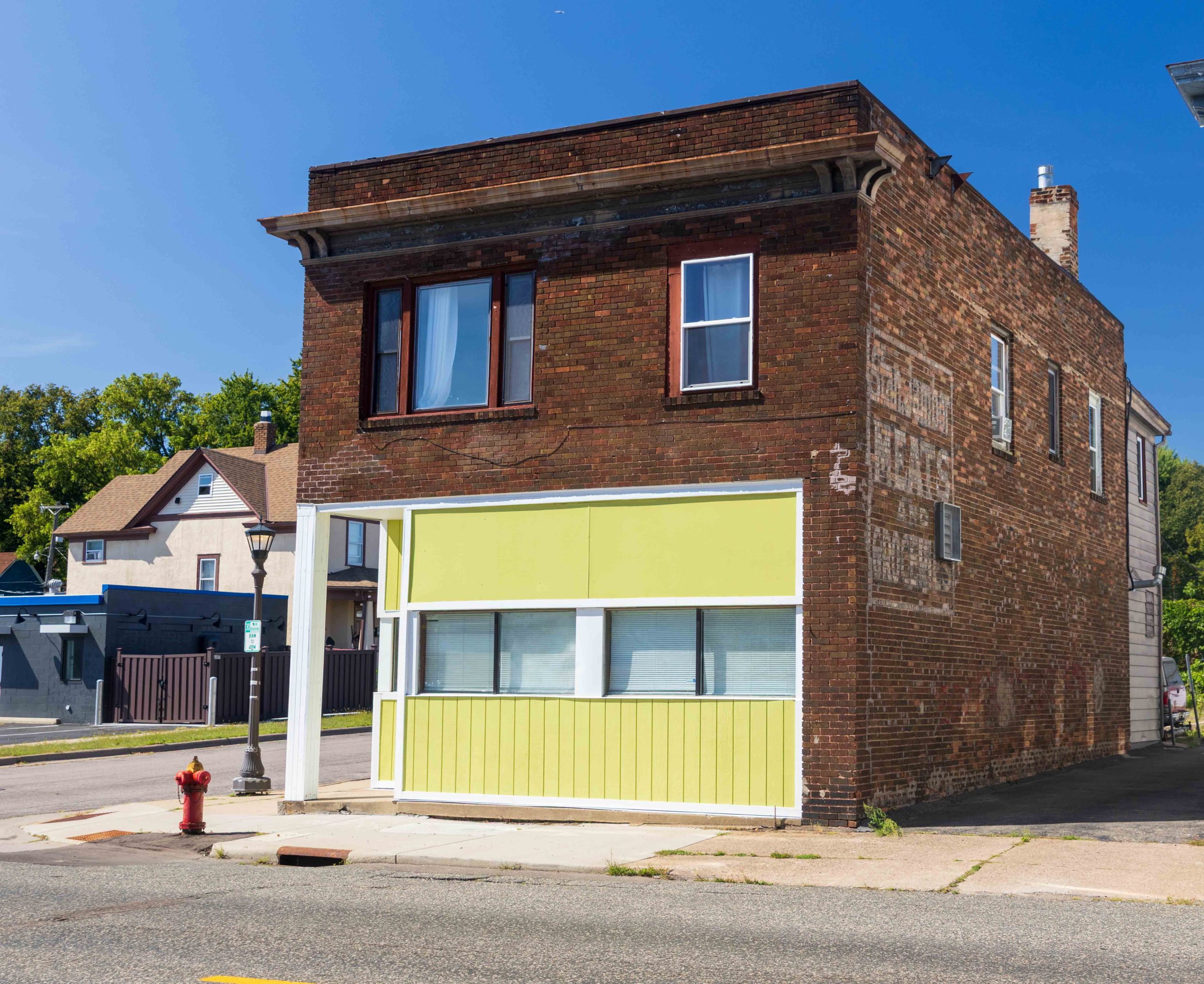 991 Arcade has a ghost sign” on the north side of the two story brick building reflects its time as Stan Jambor Meats and Groceries. Records indicate members of the Jambor family lived above the market from about 1930 into the late 1950s.