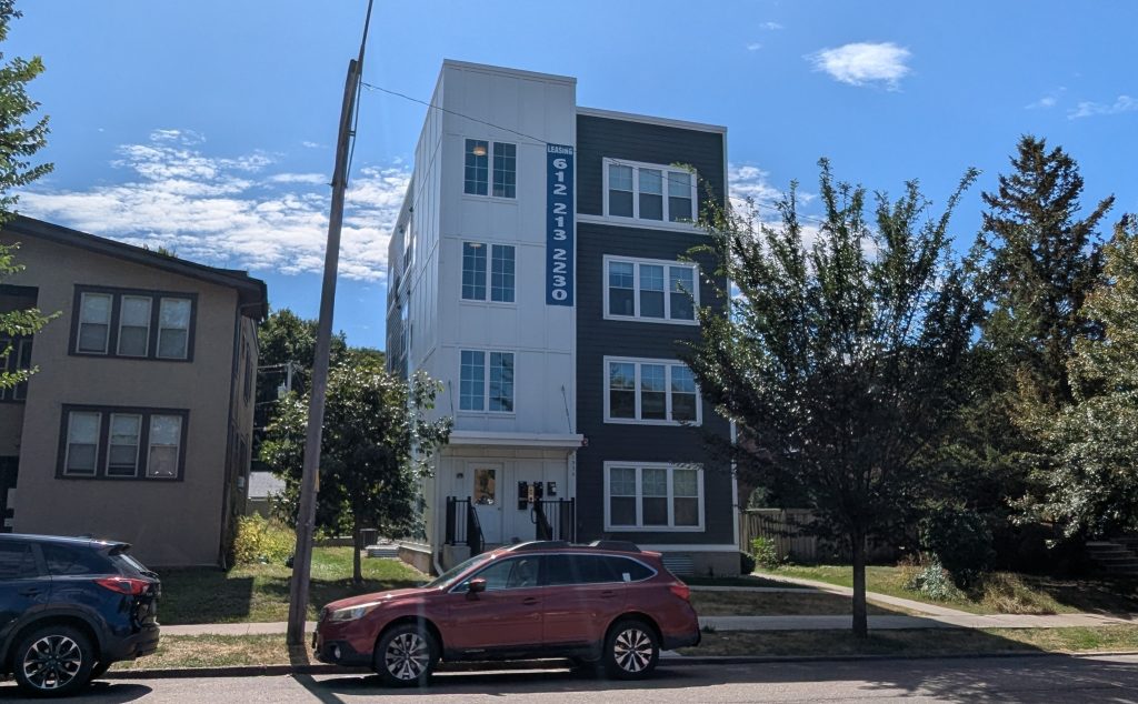 1554 Grand Avenue St. Paul
