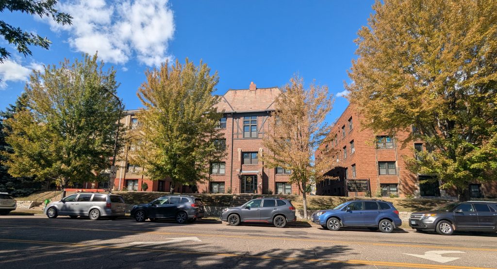 Grand Avenue apartments between Hamline and Syndicate, St. Paul